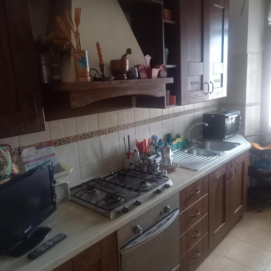 Il Nido Di Mamma E Babbo Apartment Civitavecchia Ngoại thất bức ảnh