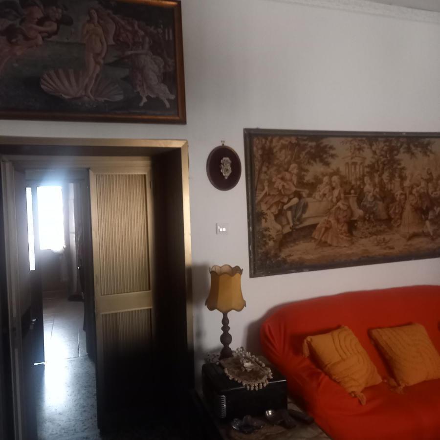 Il Nido Di Mamma E Babbo Apartment Civitavecchia Ngoại thất bức ảnh